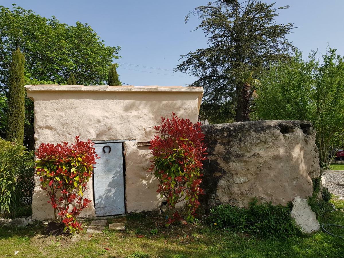Le Mas De La Calade Panzió Aix-en-Provence Kültér fotó